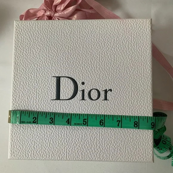 DIOR Nest of 3 Empty Boxes with a Pink Ribbon - Picture 14 of 14